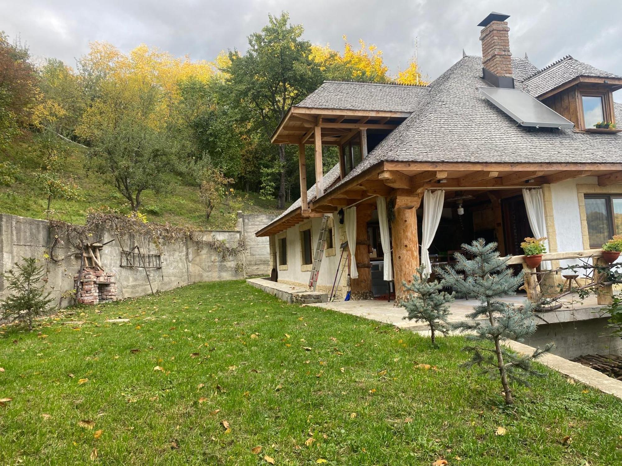 Casa Cu Sindrila Βίλα Vălenii de Munte Εξωτερικό φωτογραφία
