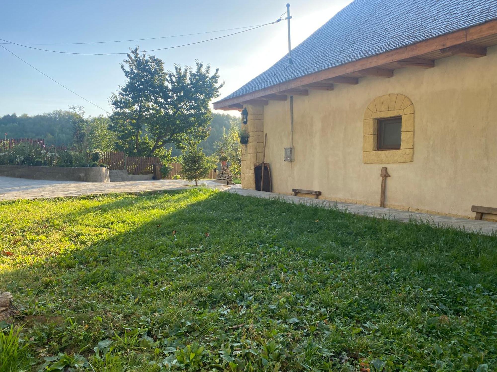 Casa Cu Sindrila Βίλα Vălenii de Munte Εξωτερικό φωτογραφία