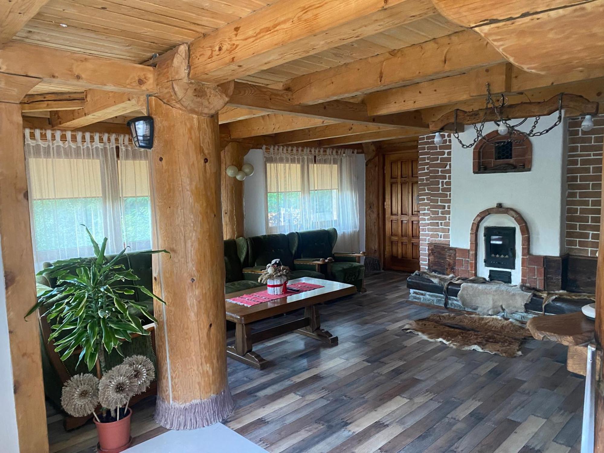 Casa Cu Sindrila Βίλα Vălenii de Munte Εξωτερικό φωτογραφία