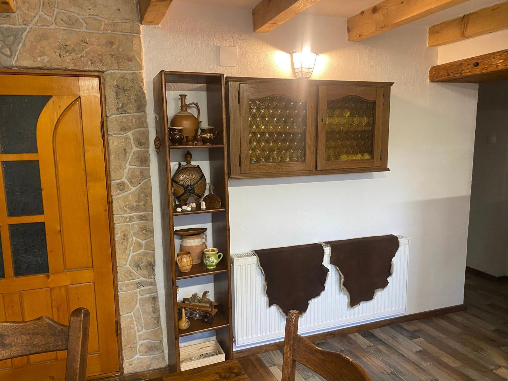 Casa Cu Sindrila Βίλα Vălenii de Munte Εξωτερικό φωτογραφία